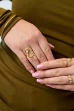 Laden Sie das Bild in den Galerie-Viewer, Diva Ring