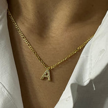 Laden Sie das Bild in den Galerie-Viewer, Buchstabenkette mit Zirkonia Stein 1 Wunsch Buchstabe