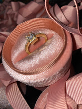 Laden Sie das Bild in den Galerie-Viewer, Luxa Ring
