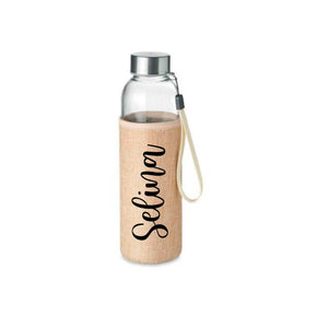 GLASS BOTTLE IN JUTE mit Name